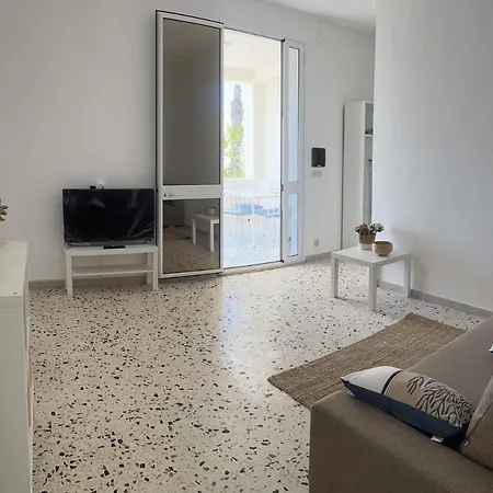 Appartamento Sole In Giulia Sul Mare