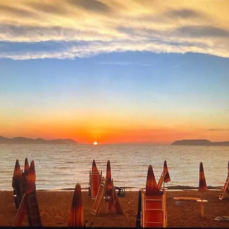 Sole In Giulia Sul Mare شقة ماراوْسا
