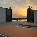Sole In Giulia Sul Mare Lejlighed *