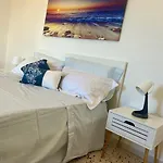 Sole In Giulia Sul Mare