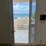 Sole In Giulia Sul Mare Lejlighed Marausa