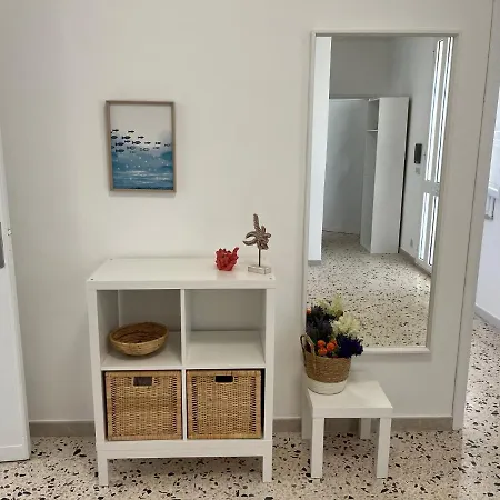 Apartment Sole In Giulia Sul Mare